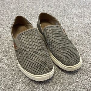 OluKai Pehuea Sneakers